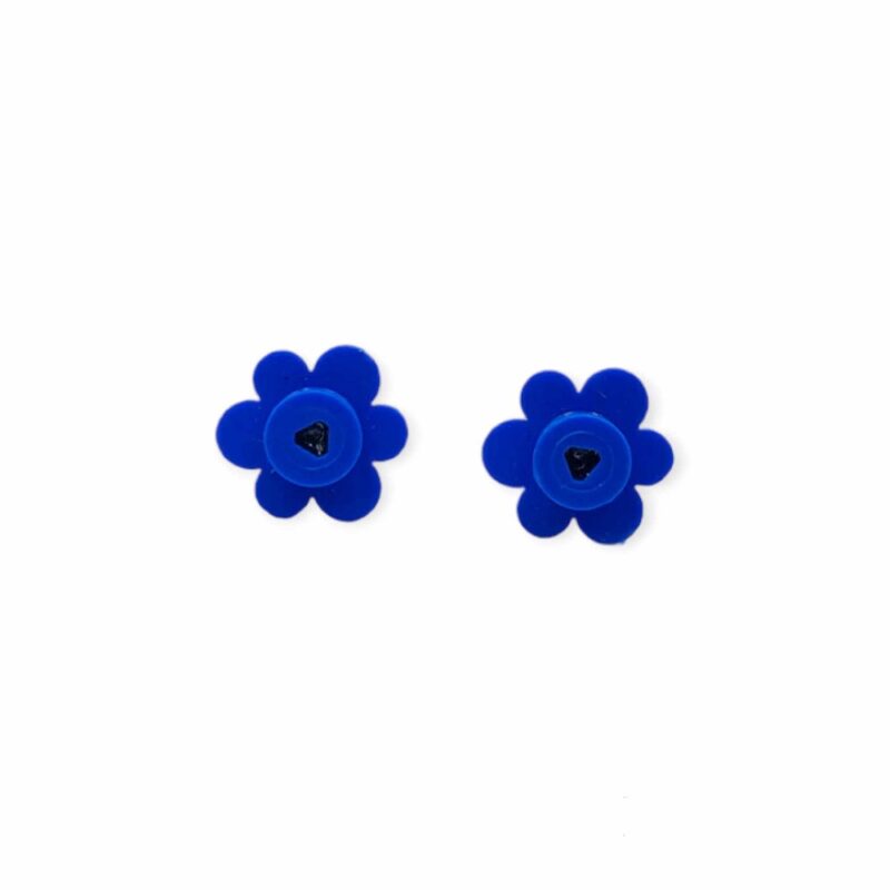 Μικρά καρφωτά σκουλαρίκια λουλούδι
