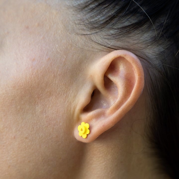 Dainty flower earrings